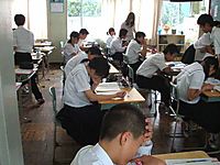 100622_tesutobenkyo22