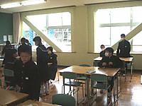 20110408_12kyusyokujunbi1_2