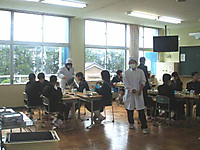 20110408_22kyusyokujunbi1